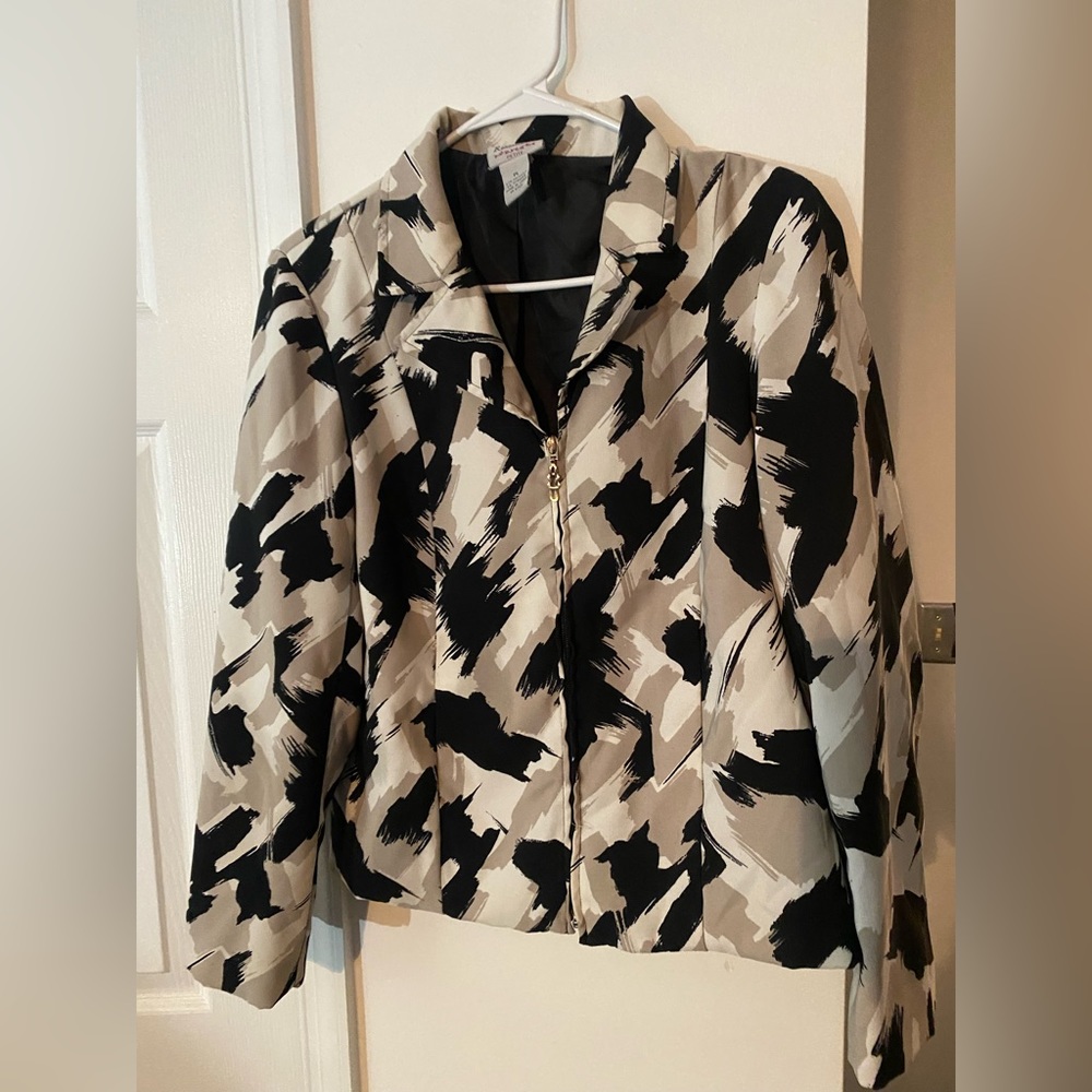 Zipper jacket